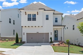 627 Skytop Dr, Cumming, GA 30040