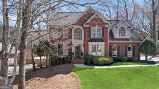 720 Lakeglen Dr, Suwanee, GA 30024