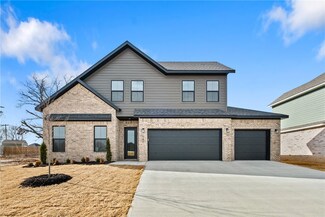 560 Apollo Dr, Centerton, AR 72719