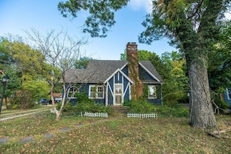 813 S Maguire St, Warrensburg, MO 64093