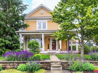 2353 Woodcreek Crossing Blvd, Avon, IN 46123