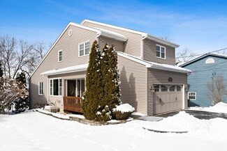 1756 S Wiesbrook Rd, Wheaton, IL 60189