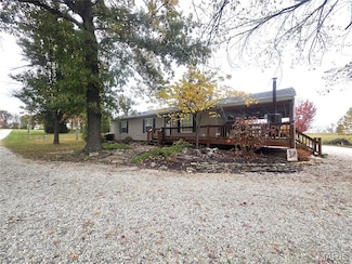 6 Heron Ln, High Hill, MO 63350