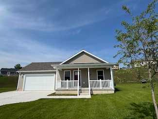 258 Willowside Dr, Shelby, MI 49455