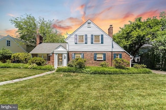 3110 Circle Hill Rd, Alexandria, VA 22305