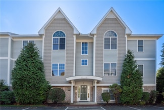 200 Roger Williams Ave Unit 109, Rumford, RI 02916