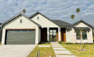 7813 N 40th St, McAllen, TX 78504