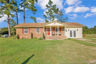 370 W 4th St, Garland, NC 28441
