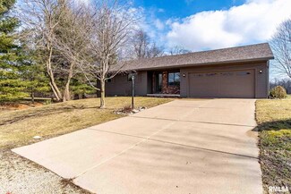 9351 W Darlington Dr, Mapleton, IL 61547
