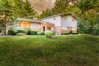 22154 W White Pine Rd, Kildeer, IL 60047