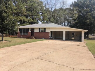 219 Lamesa St, Jonesboro, AR 72401