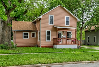 1122 Clark Ave, Ames, IA 50010