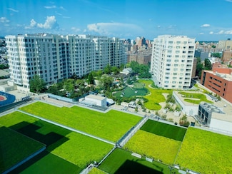 40-26 College Point Blvd Unit 16E, Flushing, NY 11354