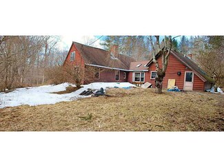 71 Fullertown Rd, Baltic, CT 06330