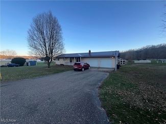 1715 South St, Stockport, OH 43787