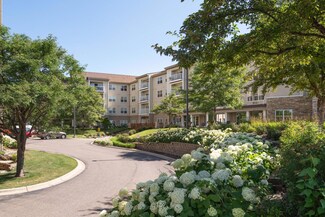 5650 Boone Ave N Unit 104, New Hope, MN 55428