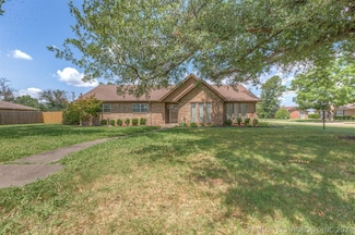 1208 S 105th Ave E, Tulsa, OK 74128