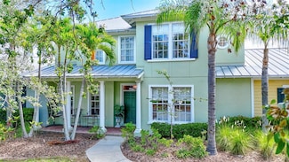 5518 Luminar Pointe Ln, Apollo Beach, FL 33572