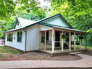 2090 S Conservation Club Rd, Morgantown, IN 46160