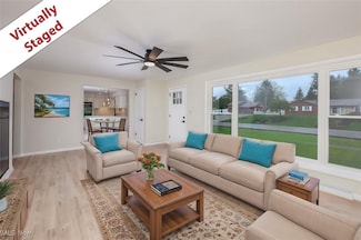 426 Oakpark St NW, North Canton, OH 44720