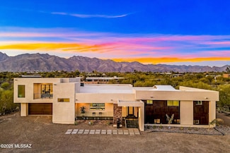 4939 E River Rd, Tucson, AZ 85718