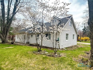 5526 Talmadge Rd, Toledo, OH 43623