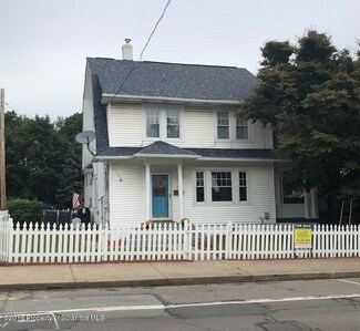 210 Rushbrook St, Jermyn, PA 18433