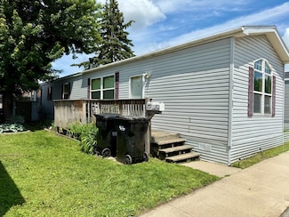 418 Main St S Unit 20, Stewartville, MN 55976