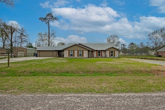 13555 Chimney Rock Dr, Bevil Oaks, TX 77713