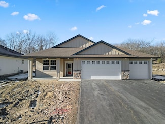 1957 Woods Point, Waconia, MN 55387