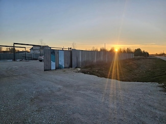 728 County Road 3554, Plum Grove, TX 77327