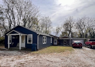 1360 E Locust St, Springfield, MO 65803