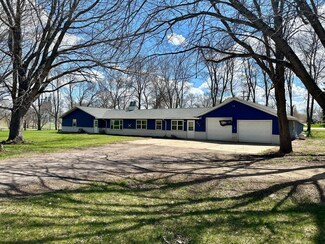 605 Wall St W, Jasper, MN 56144