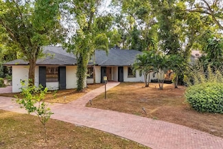 4962 Leatha Ln, Sarasota, FL 34232