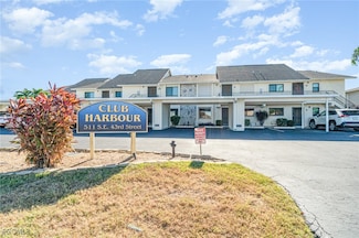 511 SE 43rd St Unit 105, Cape Coral, FL 33904