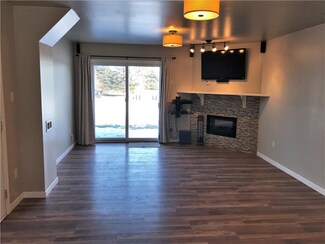 970 Park Estates Rd, Wind Gap, PA 18091