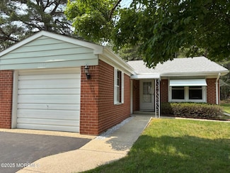 194 Constitution Blvd, Manchester Township, NJ 08759