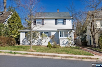 143 Sunset Ln Unit A, Tenafly, NJ 07670