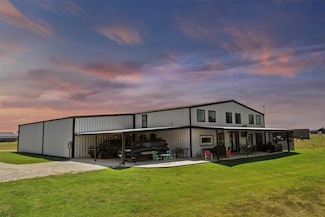 9002 Dexter Rd, Whitesboro, TX 76273