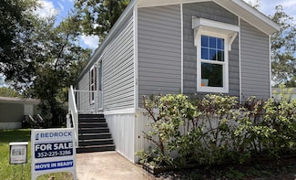 5301 NE 27th Ave Unit PE-14, Gainesville, FL 32609