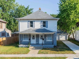 1548 E 4th St, Mishawaka, IN 46544
