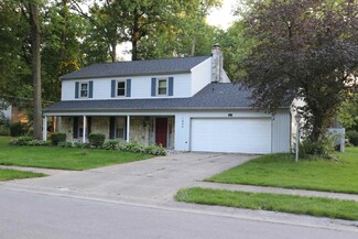 1825 Benham Dr, Fort Wayne, IN 46815