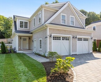 29 Leonard St Unit 29, Bridgewater, MA 02324