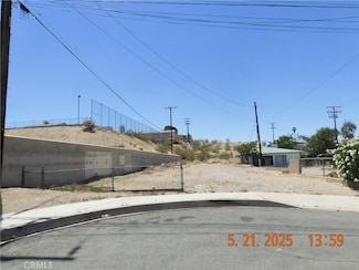 508 S 6th Ave, Barstow, CA 92311
