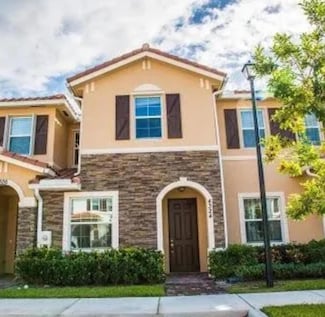 4324 Maybelle Ln, West Palm Beach, FL 33417