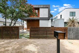 902 W Live Oak St, Austin, TX 78704
