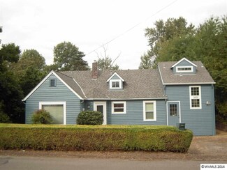1825 Water St NE, Salem, OR 97301