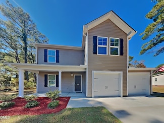 572 Lakerun Dr, Bunnlevel, NC 28323