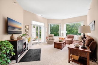 7045 S Riverwood Blvd Unit A02, Franklin, WI 53132