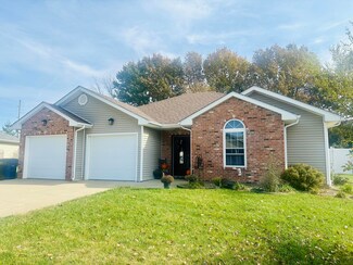 1376 Erik Place, Fulton, MO 65251